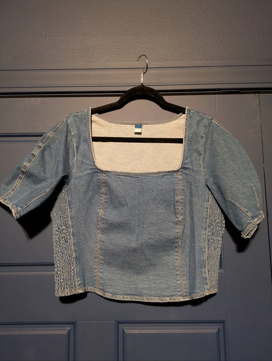 Old Navy Tops - Denim Cotton Crop Top Blouse Old Navy Size Large Women's